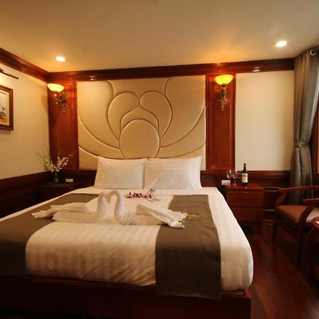 Calypso Cruises Otel Cat Hai Dış mekan fotoğraf