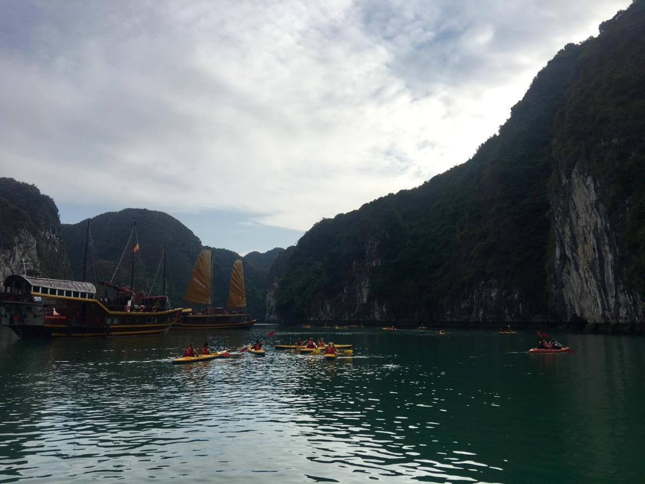 Calypso Cruises Otel Cat Hai Dış mekan fotoğraf
